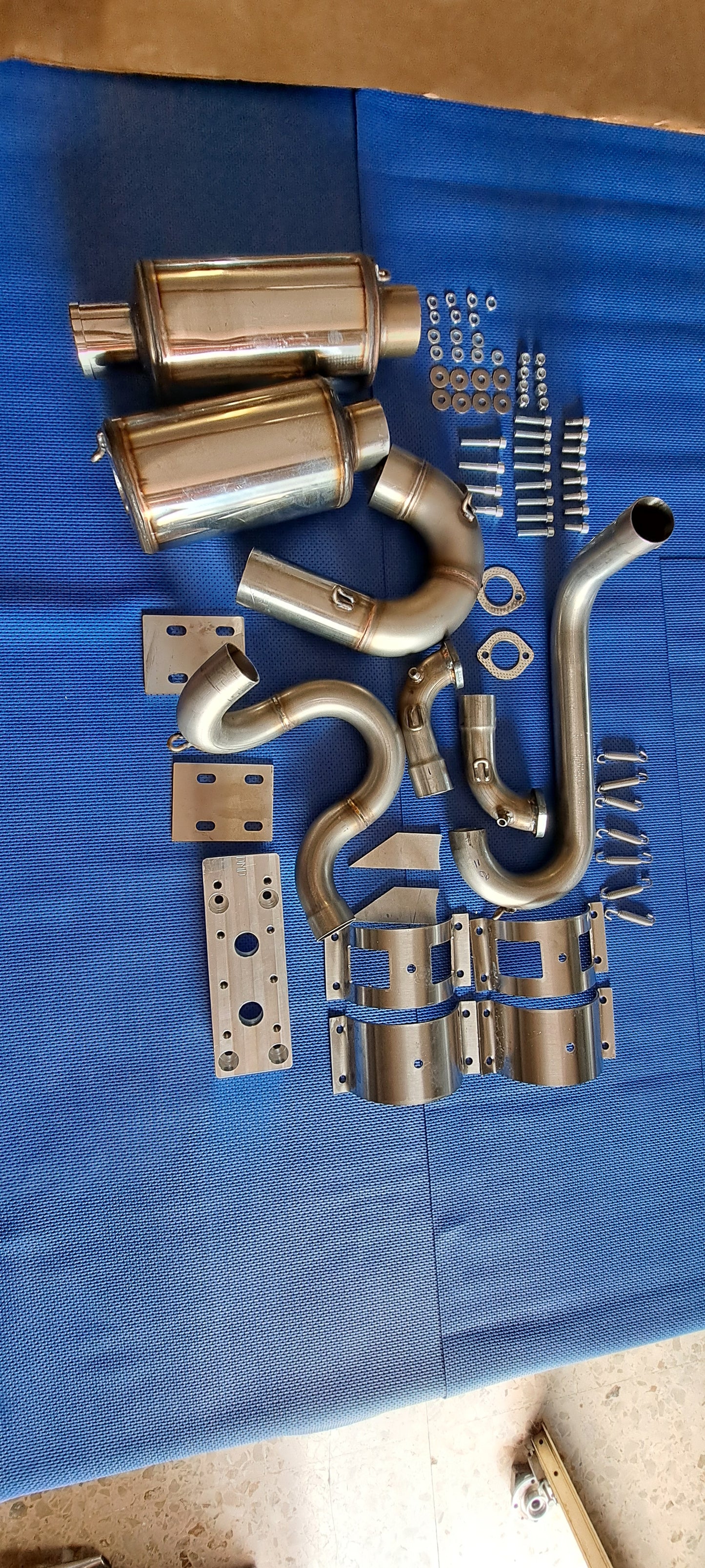 MARMITTA DOPPIO SCARICO ACCIAIO INOX ATTACCO SU TESTATA PER MOTORE FIAT 500 & 126