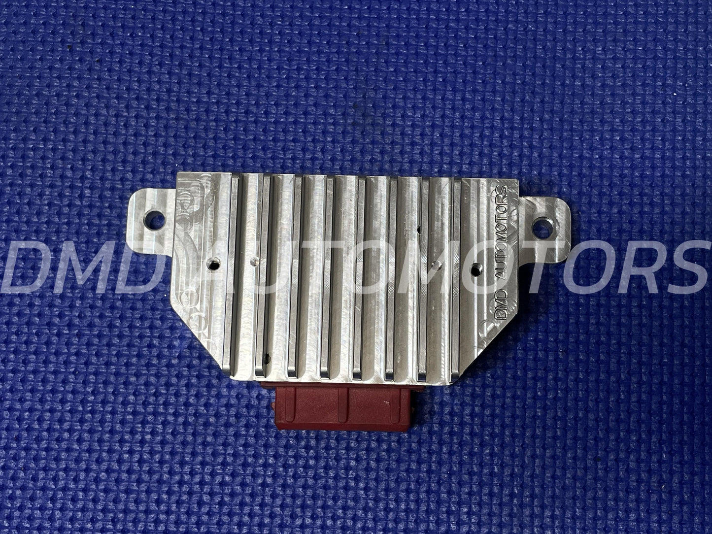 DISSIPATORE DI CALORE PER CENTRALINA AD ALTE PRESTAZIONI